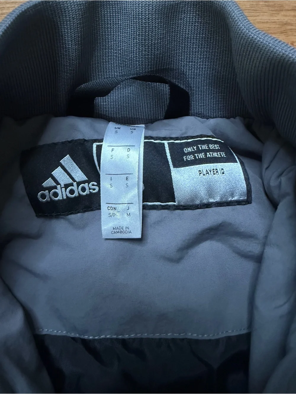 adidas - Men’s Coach Jacket | Button Up Puffer Jacket, Size S